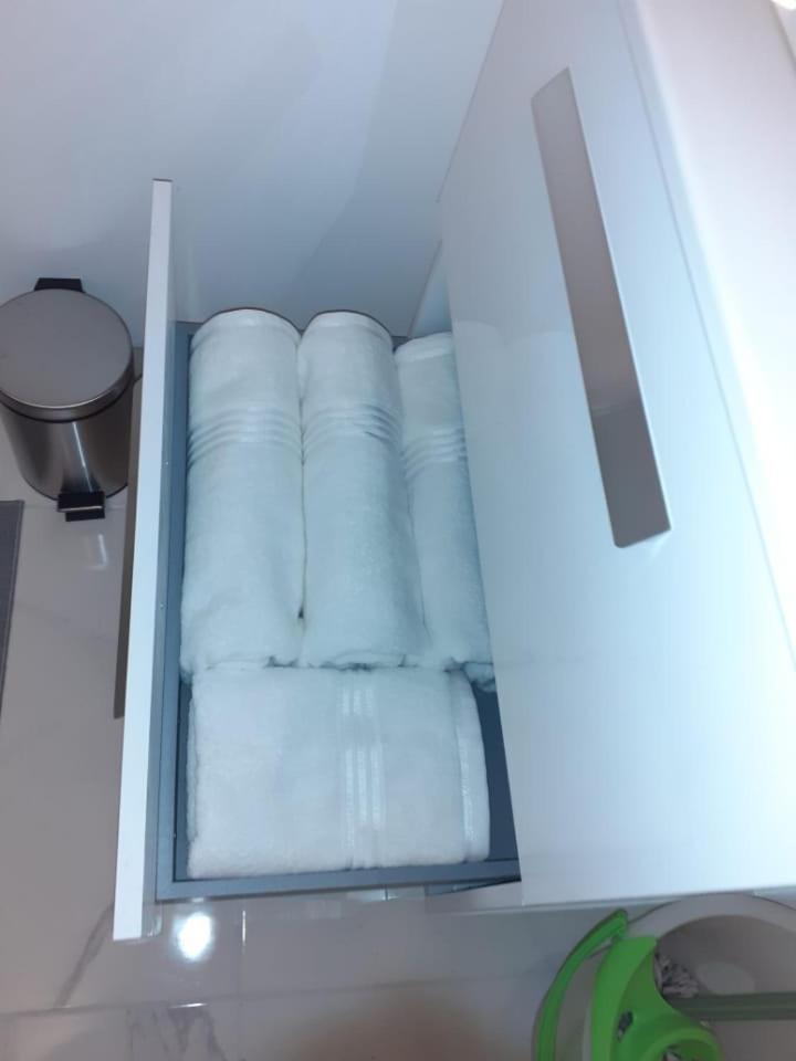 Appartement T2 Neuf Hypercentre 5 Couchages à Saint-Quentin  Extérieur photo